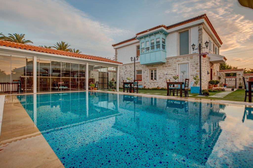 Bellapietra Hotel Alacati Exterior photo