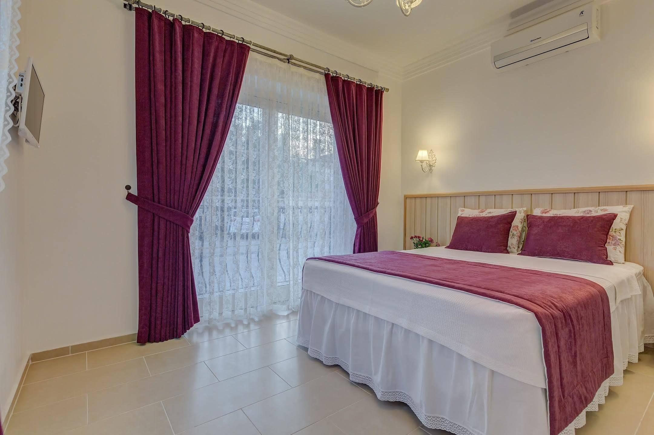 Bellapietra Hotel Alacati Exterior photo